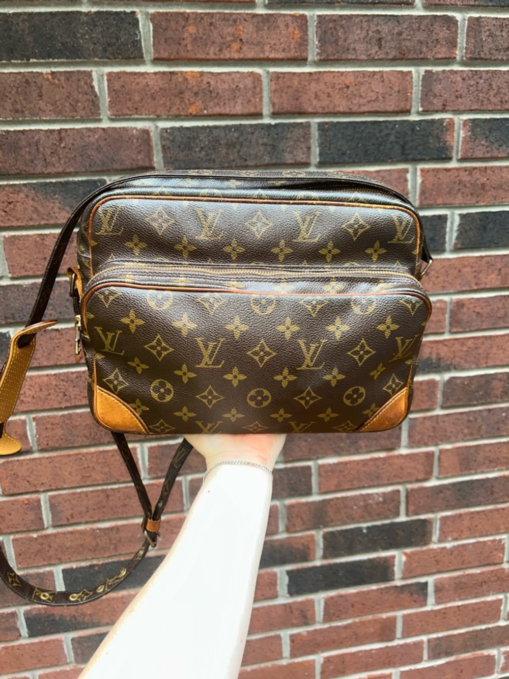 Authentic Louis Vuitton Nile PM Monogram